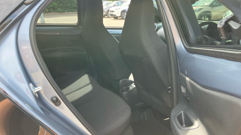 Toyota Aygo X 1.0 VVT-i Edge 5dr Petrol Hatchback